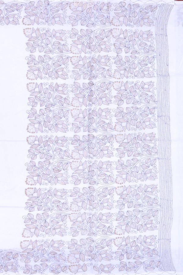 Bengal Cotton Saree In White With Embroidered Border
