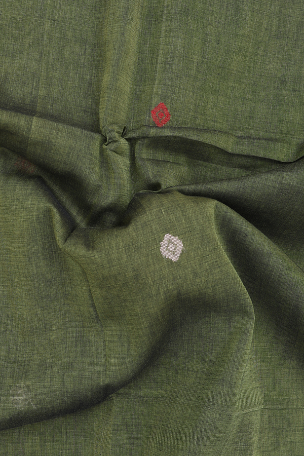 Bengal Cotton Saree In Mehendi Green With Threadwork Buttas
