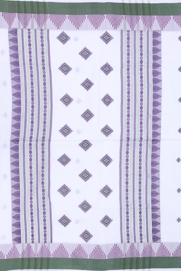 Bengal Cotton Saree In White With Geometric Buttas
