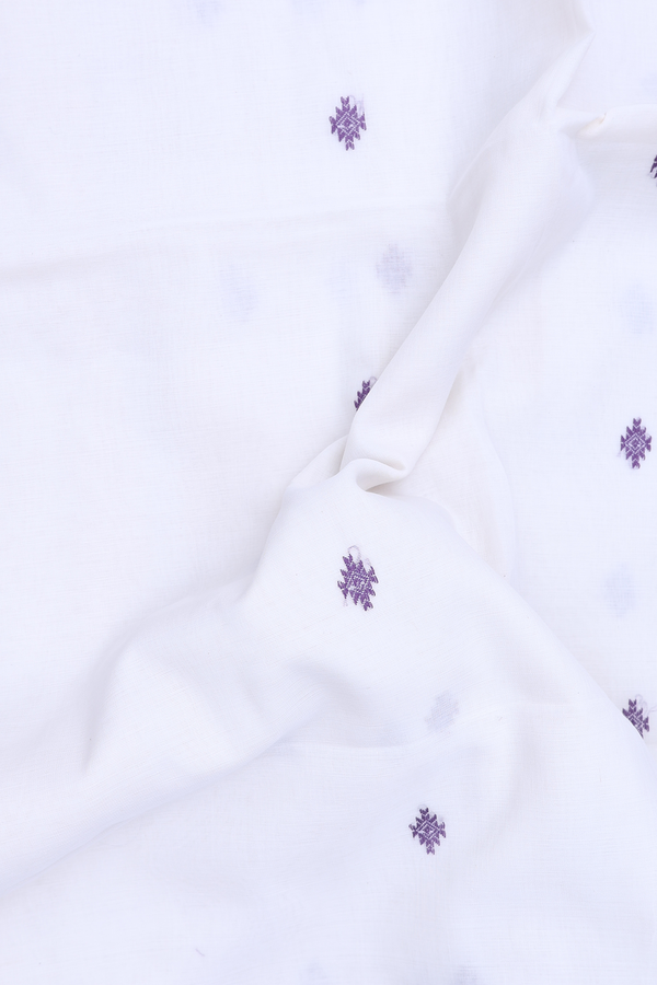 Bengal Cotton Saree In White With Geometric Buttas