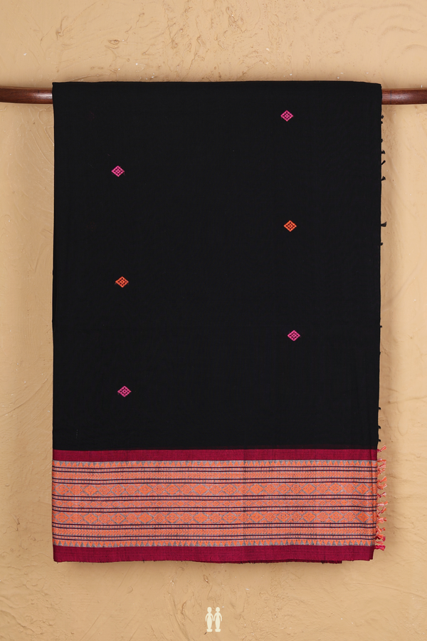 Bengal Cotton Saree In Black With Diamond Buttas