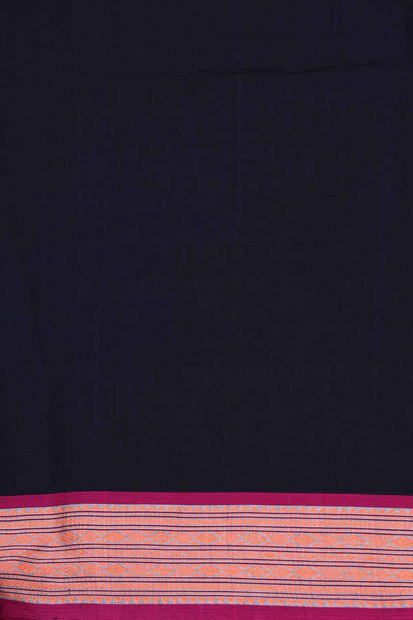 Bengal Cotton Saree In Black With Diamond Buttas