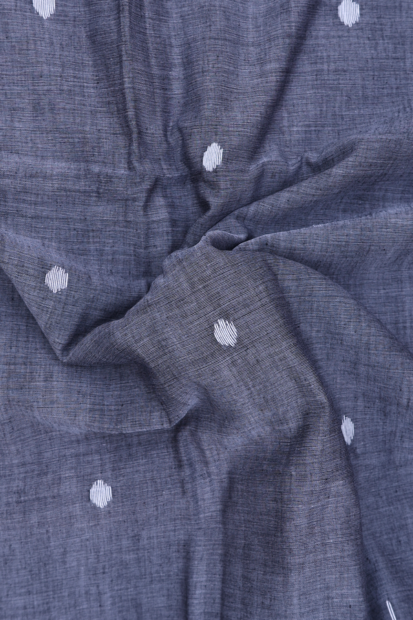 Bengal Cotton Saree In Grey With Threadwork Buttas