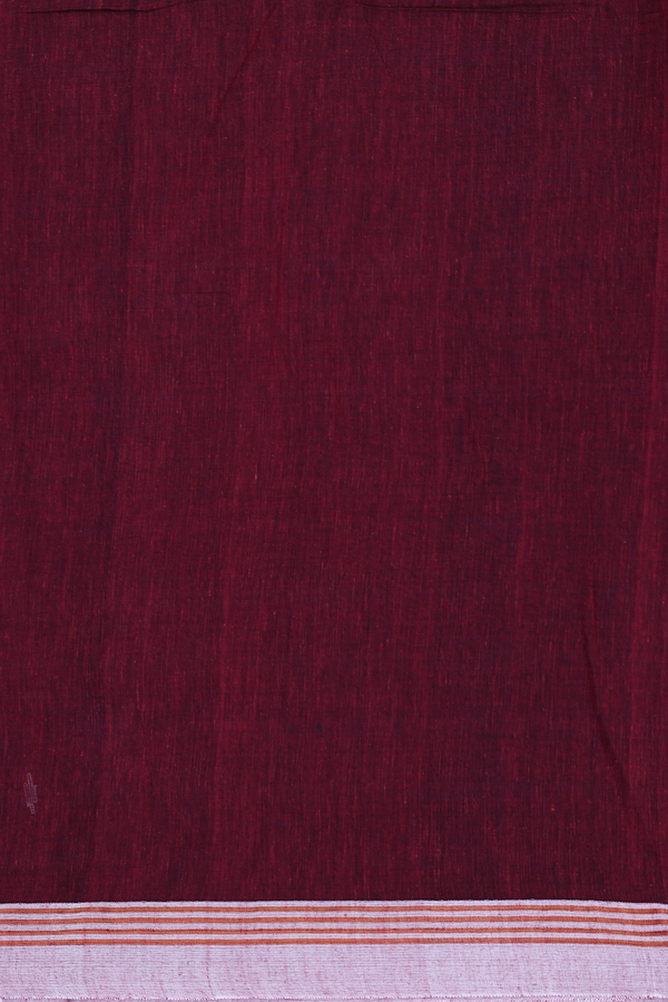 Bengal Cotton Saree In Maroon With Threadwork Buttas