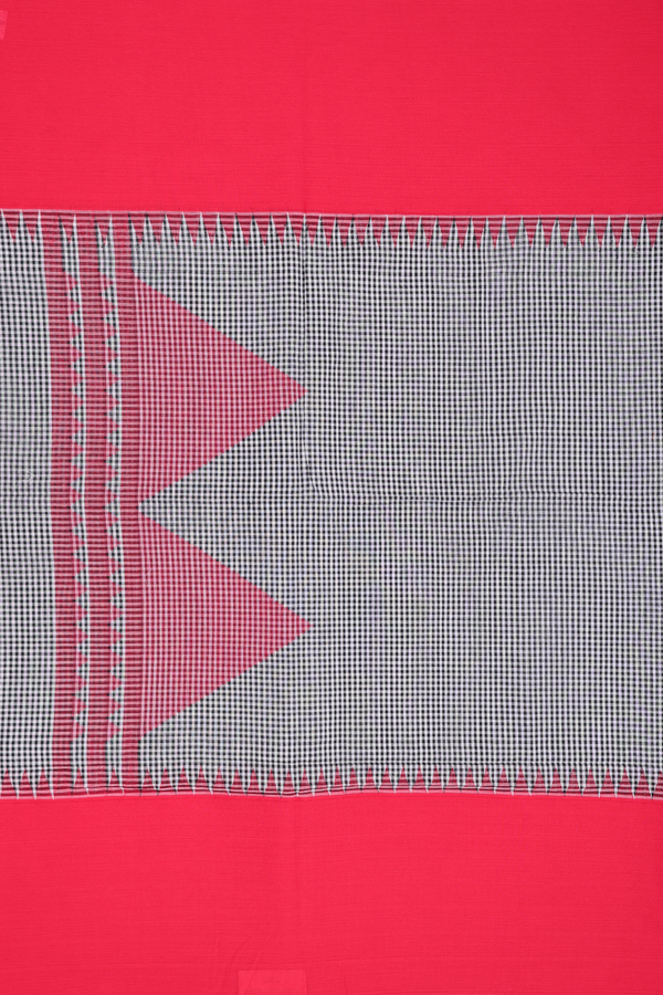 Bengal Cotton Saree In Black And White With Checks Design