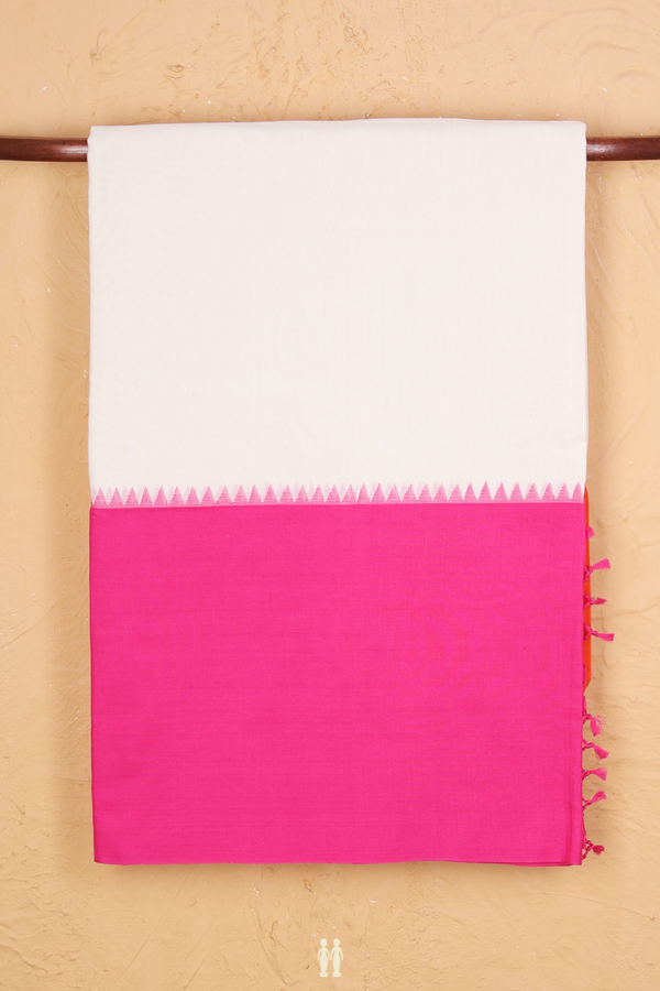 Bengal Cotton Saree In White With Ganga Jamuna Border