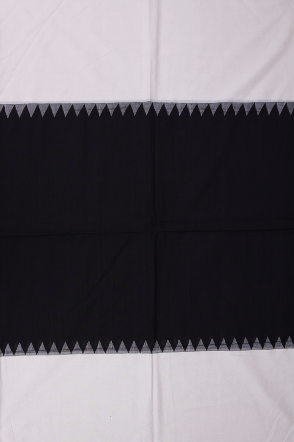 Bengal Cotton Saree In Black With Contrast Border