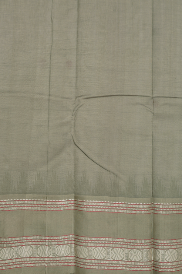 Kanchi Cotton Saree In Off White With Rudraksh Buttas