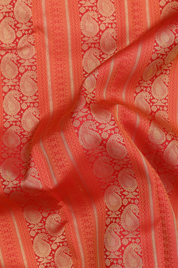Kanchipuram Silk Saree In Red With Allover Design