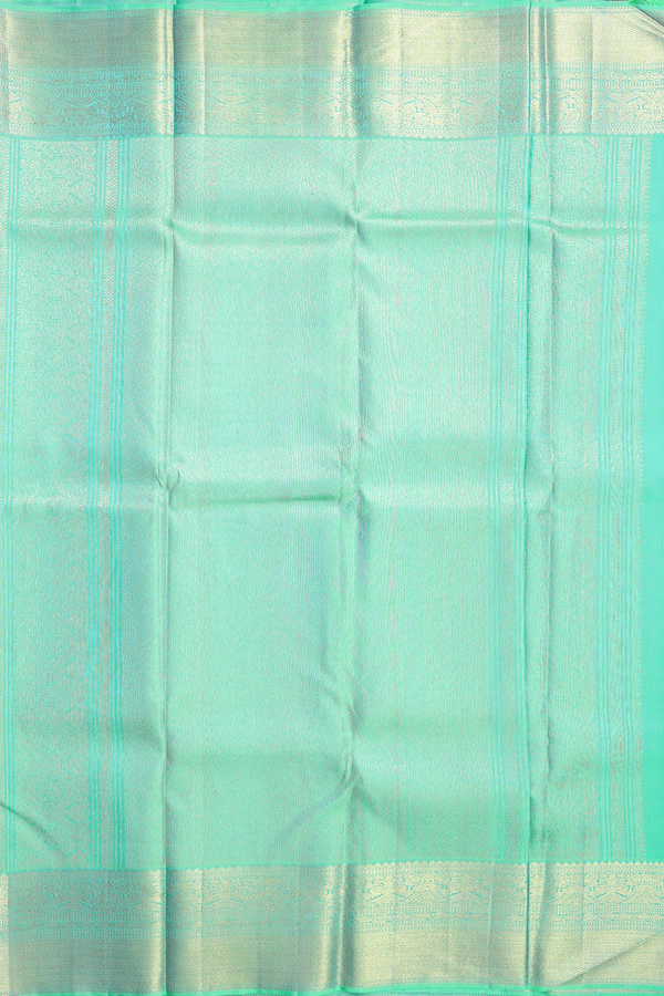 Kanchipuram Silk Saree In Green With Jacquard Pattern