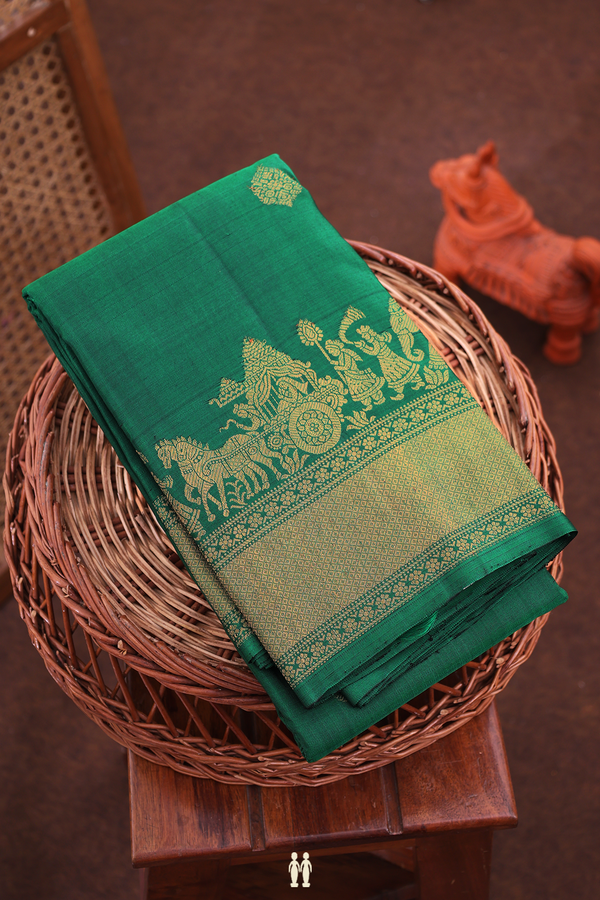 Kanchipuram Silk Saree In Emerald Green With Zari Buttas