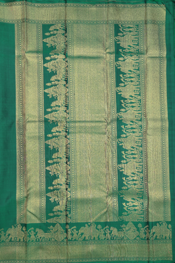 Kanchipuram Silk Saree In Emerald Green With Zari Buttas