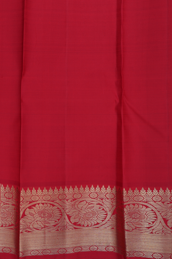 Kanchipuram Silk Saree In Red With Floral Design