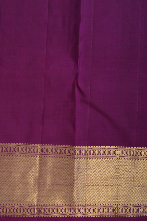 Kanchipuram Silk Saree In Plum Purple With Zari Buttas