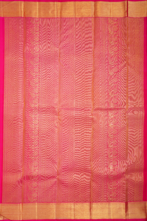 Kanchipuram Silk Saree In Bright Orange With Diamond Design
