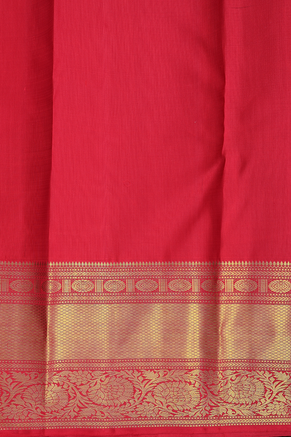 Kanchipuram Silk Saree In Crimson Red With Jacquard Pattern