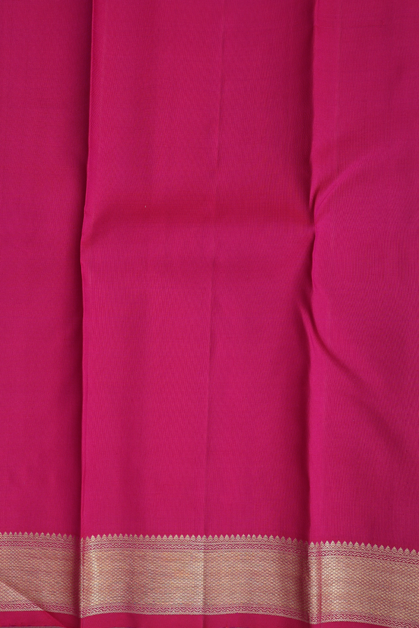 Kanchipuram Silk Saree In Dark Pink With Parrot Motifs