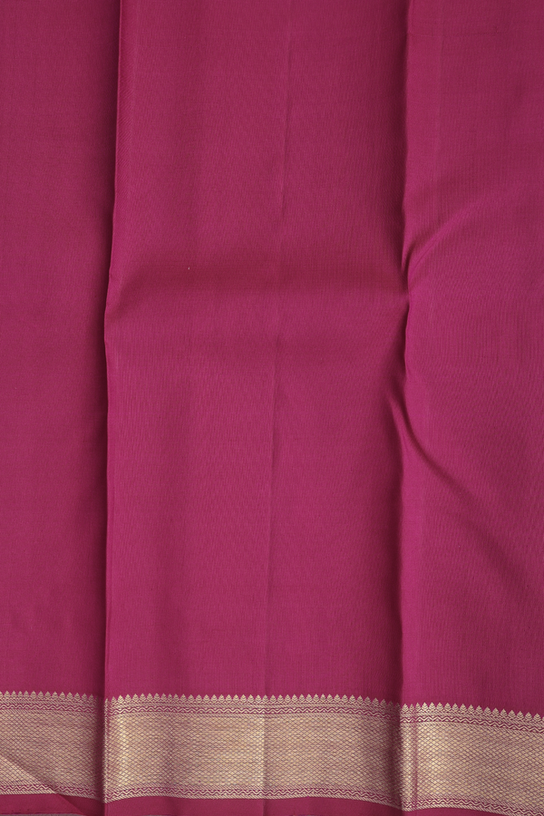 Kanchipuram Silk Saree In Dark Pink With Parrot Motifs