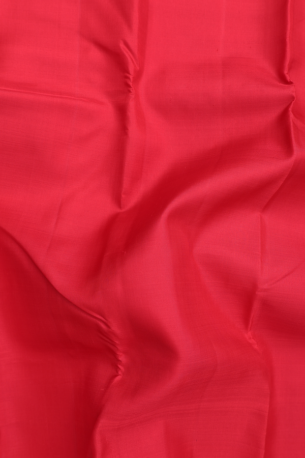 Kanchipuram Silk Saree In Scarlet Red With Zari Border