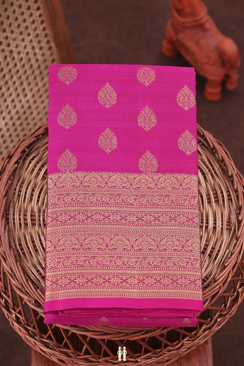 Kanchipuram Silk Saree In Magenta With Zari Buttas
