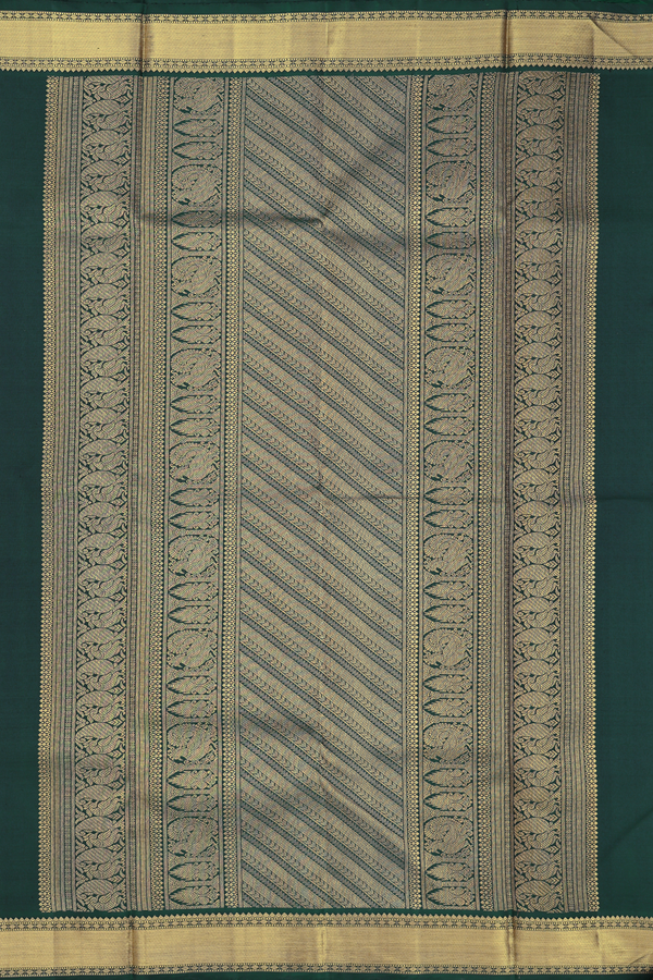 Kanchipuram Silk Saree Chilli Red With Peacock Chakram Buttas