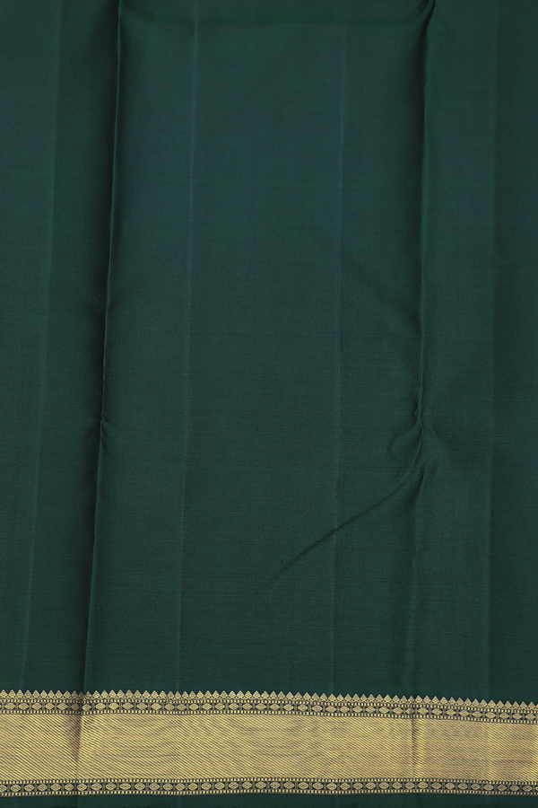 Kanchipuram Silk Saree Chilli Red With Peacock Chakram Buttas