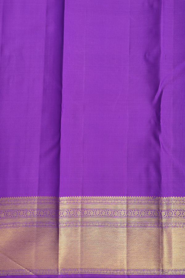 Kanchipuram Silk Saree In Purple With Brocade Design