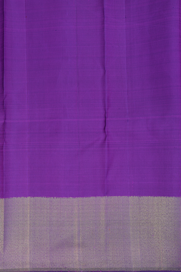 Kanchipuram Silk Saree In Grape Purple With Checks Design