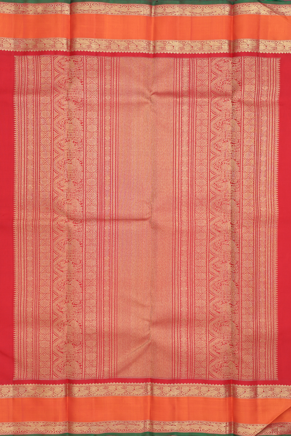 Kanchipuram Silk Saree In Off White With Floral Buttis