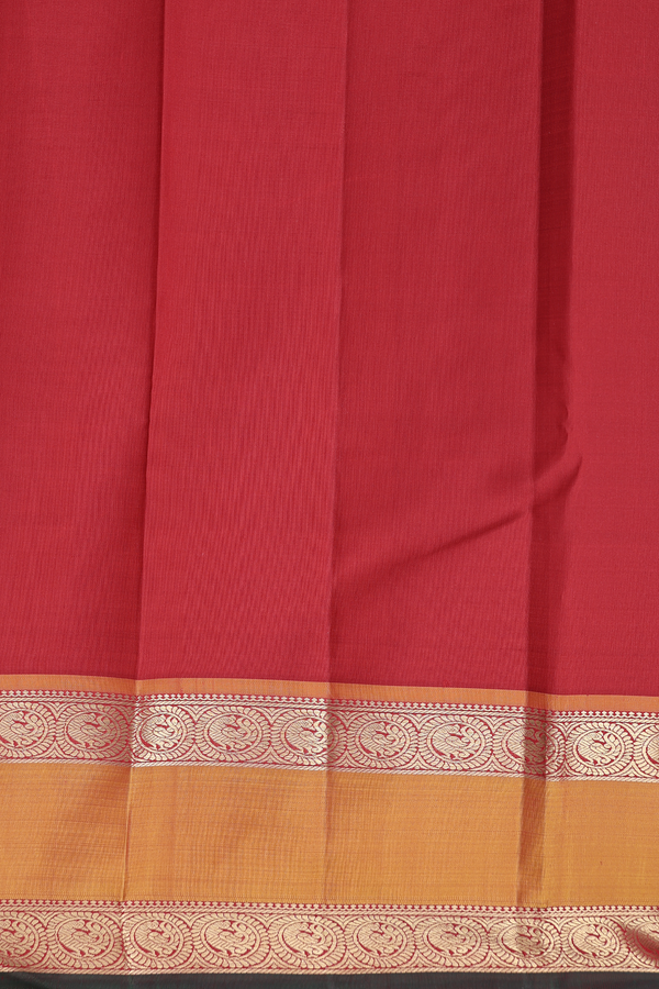 Kanchipuram Silk Saree In Off White With Rettai Pettu Border