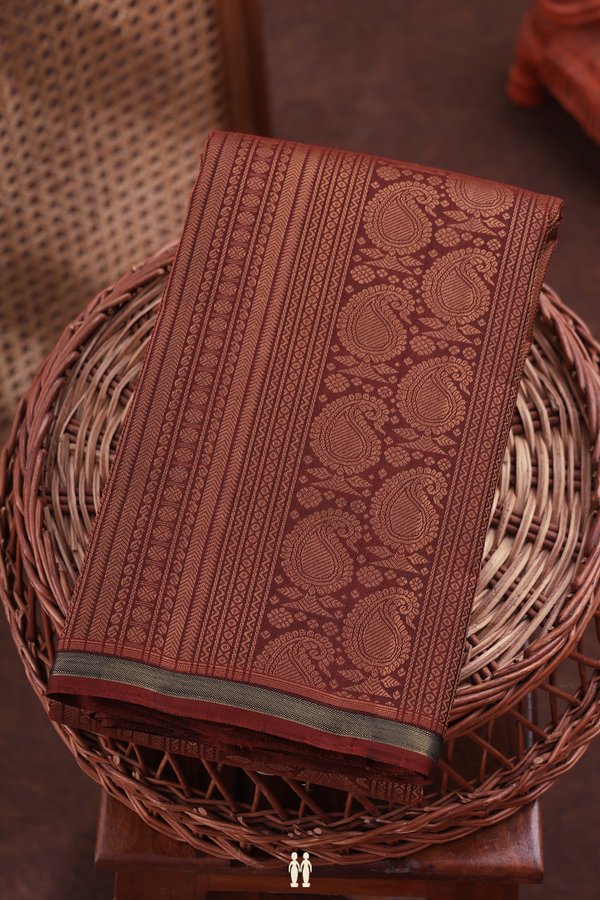 Kanchipuram Silk Saree In Maroon With Jacquard Pattern