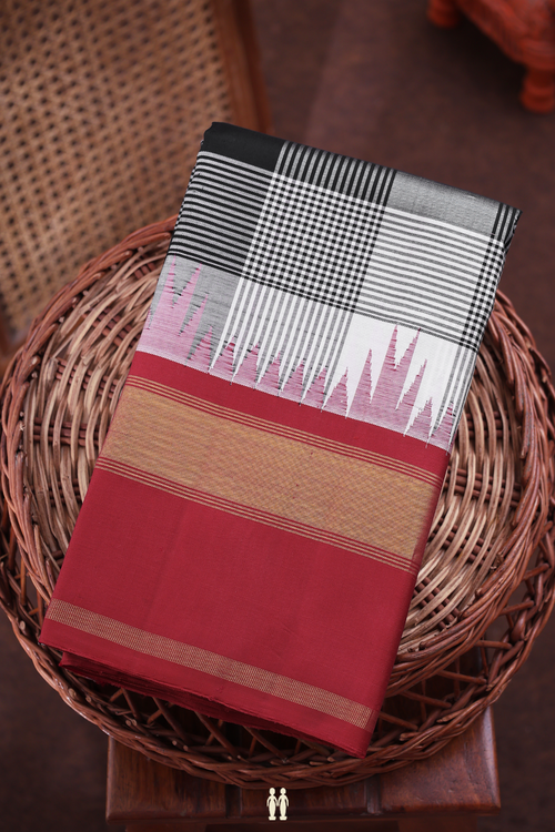 Kanchipuram Silk Saree In Multicolor With Checks Design