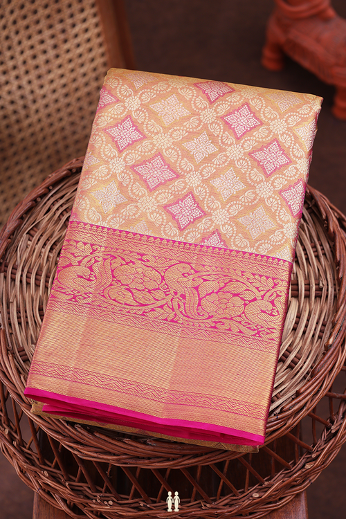 Kanchipuram Silk Saree In Gold Tissue With Diamond Design