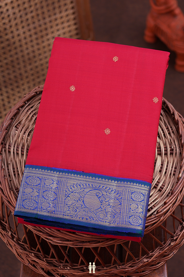 Kanchipuram Silk Saree In Red With Floral Buttis