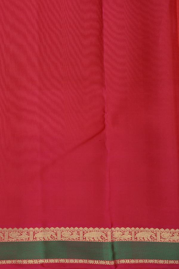 Kanchipuram Silk Saree In Chilli Red With Zari Buttis