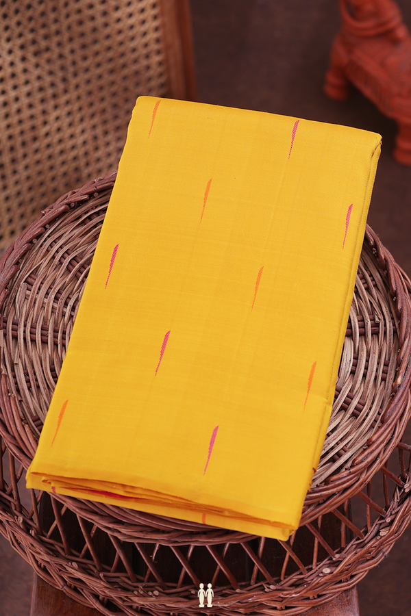 Kanchipuram Silk Saree In Yellow With Malli Moggu Buttas