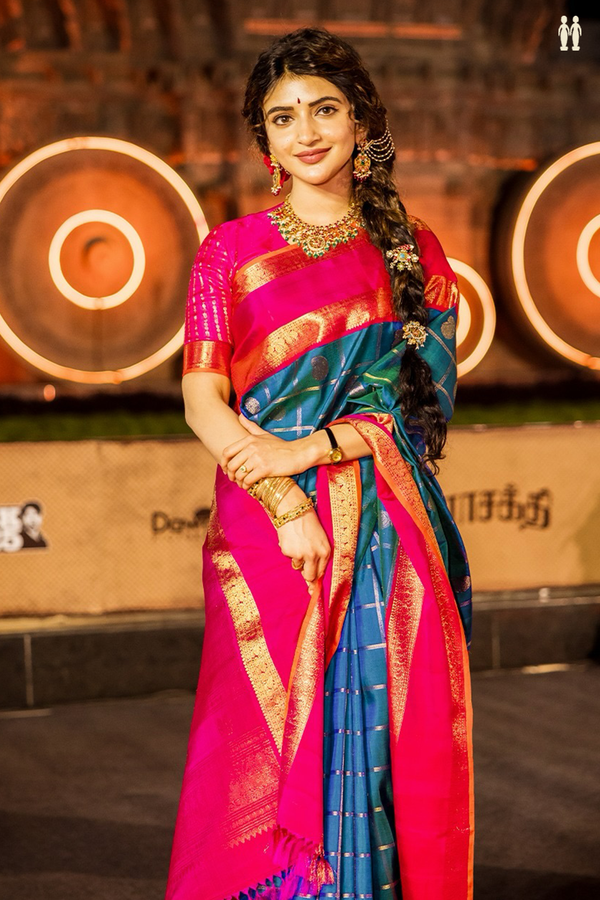 Kanchipuram Silk Saree In Prussian Blue With Checks