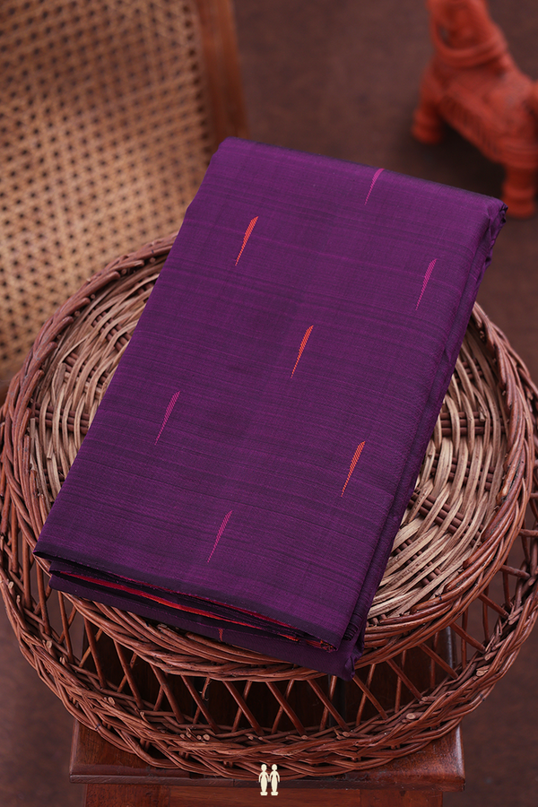 Kanchipuram Silk Saree In Purple With Malli Moggu Buttas