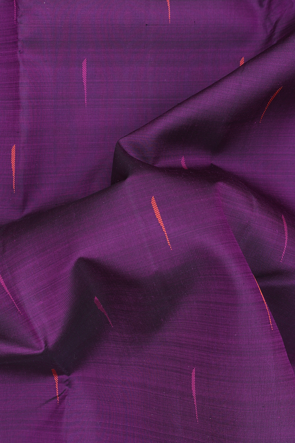 Kanchipuram Silk Saree In Purple With Malli Moggu Buttas