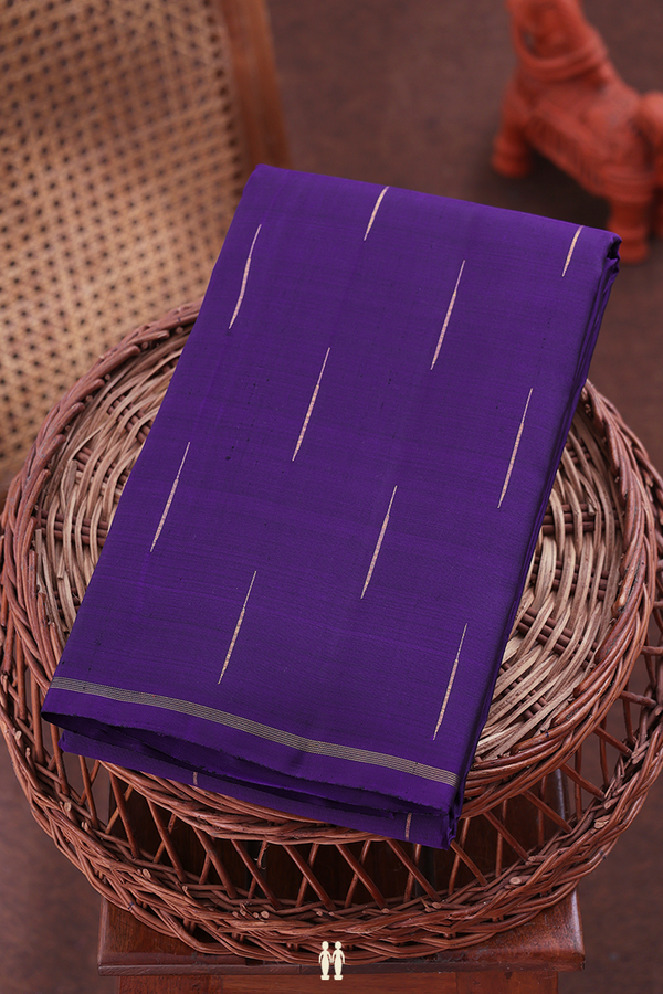 Kanchipuram Silk Saree In Purple With Malli Moggu Buttas