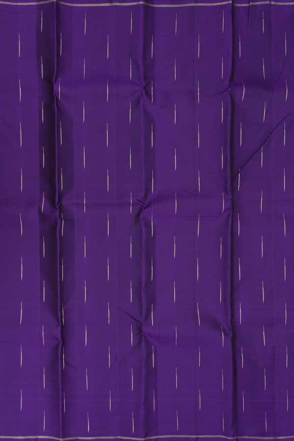 Kanchipuram Silk Saree In Purple With Malli Moggu Buttas