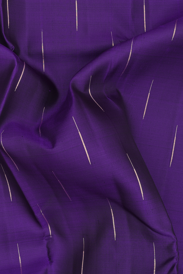 Kanchipuram Silk Saree In Purple With Malli Moggu Buttas