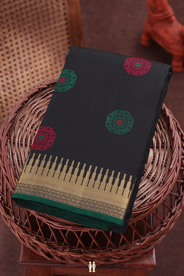 Kanchipuram Silk Saree In Black With Floral Motifs