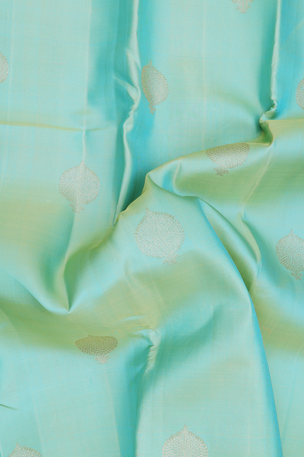 Kanchipuram Silk Saree In Dual Tone With Zari Buttas