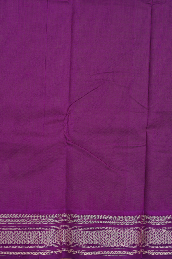 Kanchi Cotton Saree In Olive Green With Threadwork Buttas