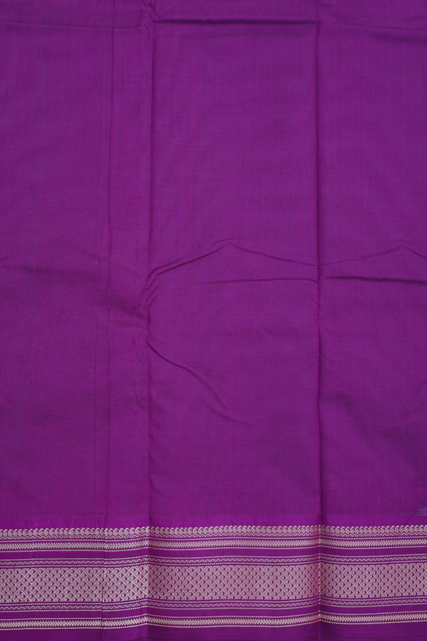 Kanchi Cotton Saree In Grey With Threadwork Buttas