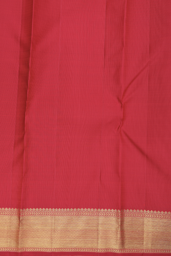 Kanchipuram Silk Saree In Red With Zari Buttas