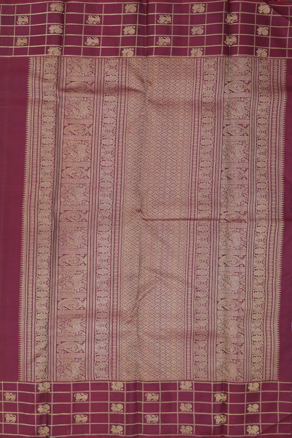 Kanchipuram Silk Saree In Grey With Jacquard Pattern