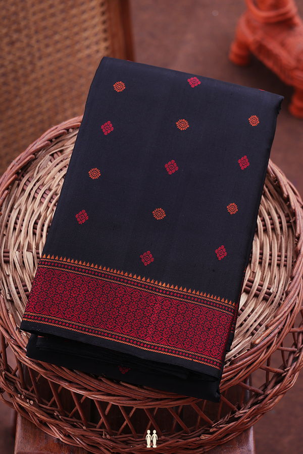 Kanchipuram Silk Saree In Black With Threadwork Buttas