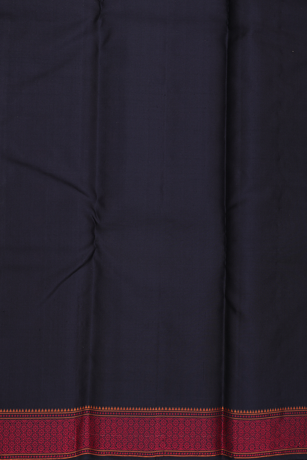 Kanchipuram Silk Saree In Black With Threadwork Buttas